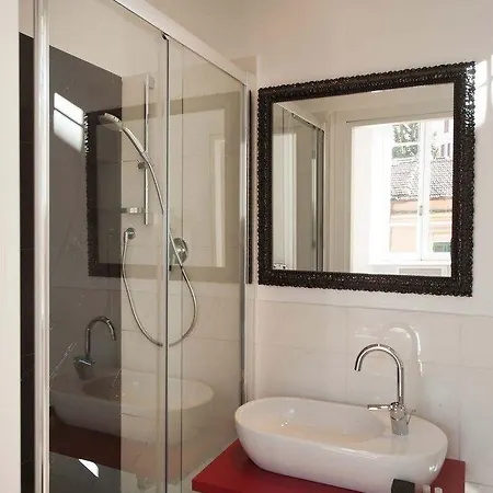 Imperia Guest house